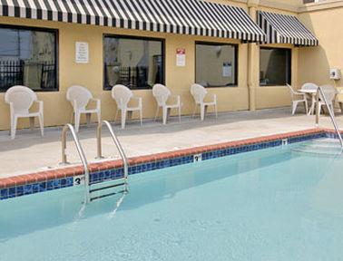 Ramada Fairview Heights Hotel Instalações foto